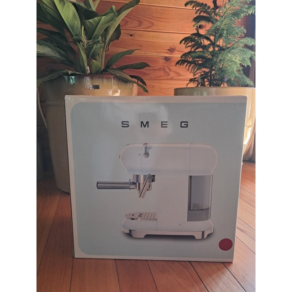 SMEG Espresso Machine NIB RED